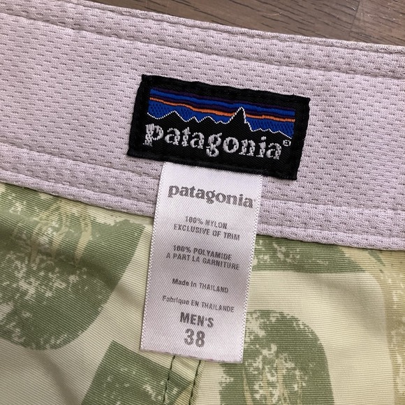 Patagonia Board Shorts Adult 38 Printed Swim Hybrid Outdoors Unlined Hiking Mens - Picture 3 of 8
